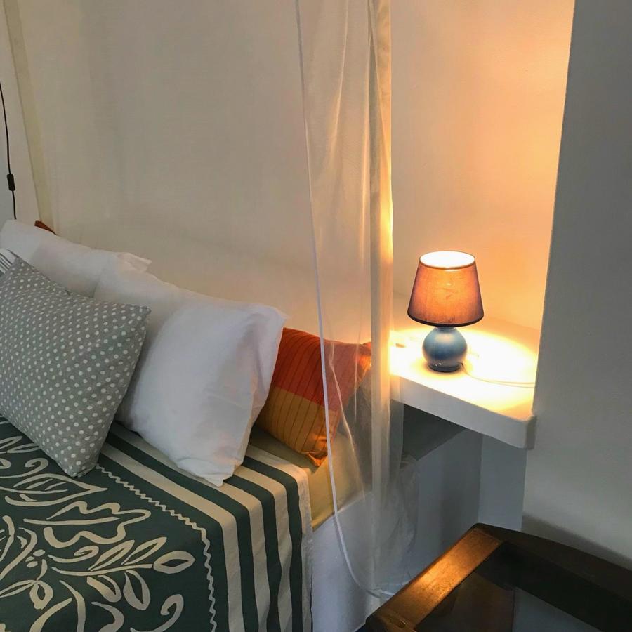 La Maison Blanche Hotel Асини Екстериор снимка
